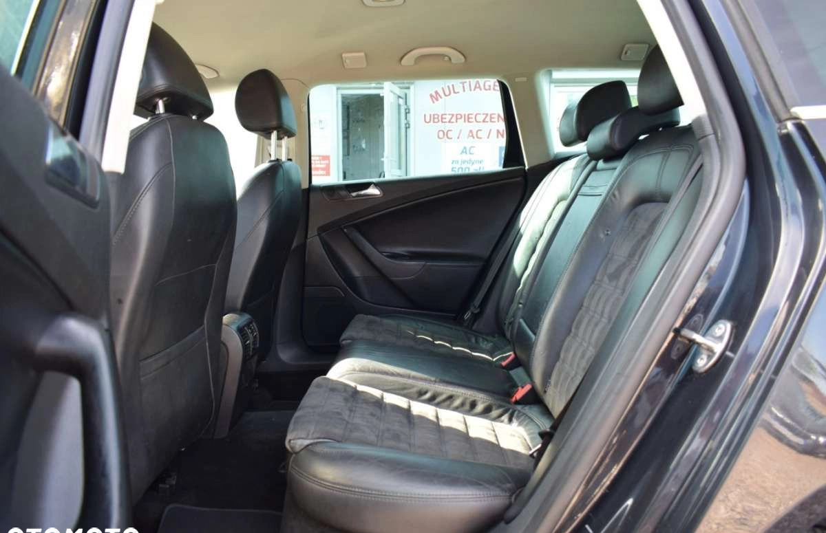 Volkswagen Passat cena 19900 przebieg: 301139, rok produkcji 2006 z Tczew małe 742